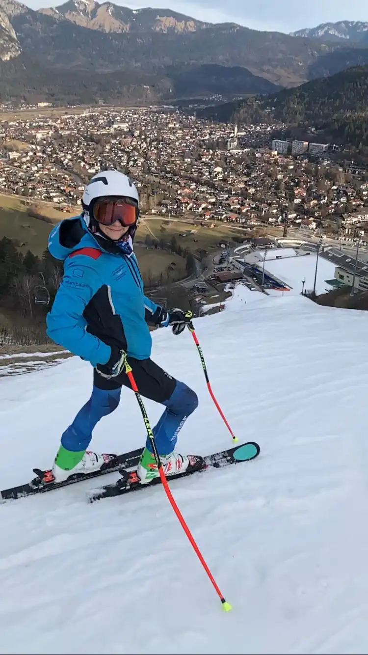 Schortcaver EM Skiclub Fürstenfeldbruck am Gudiberg 12