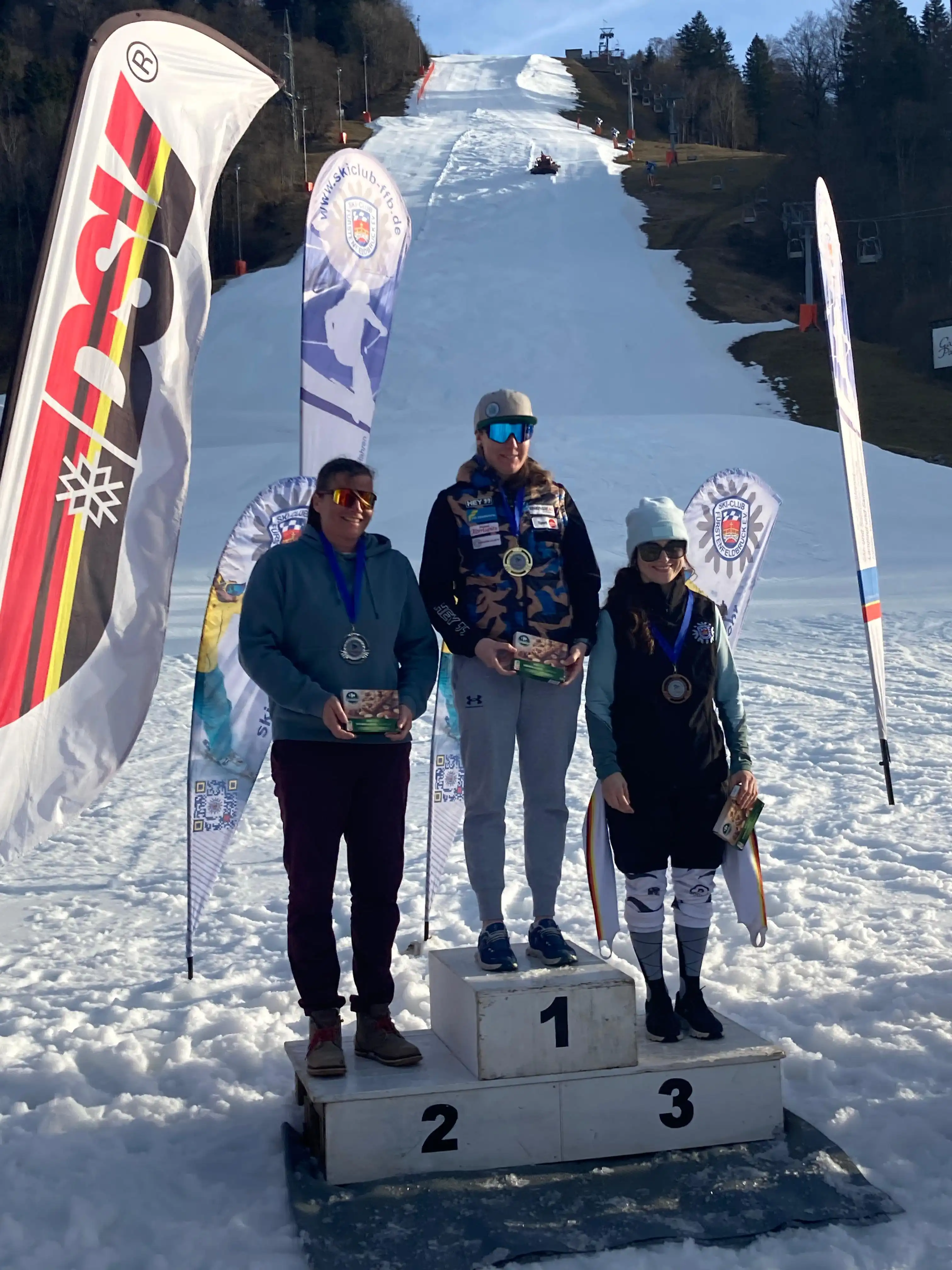 Schortcaver EM Skiclub Fürstenfeldbruck am Gudiberg 24