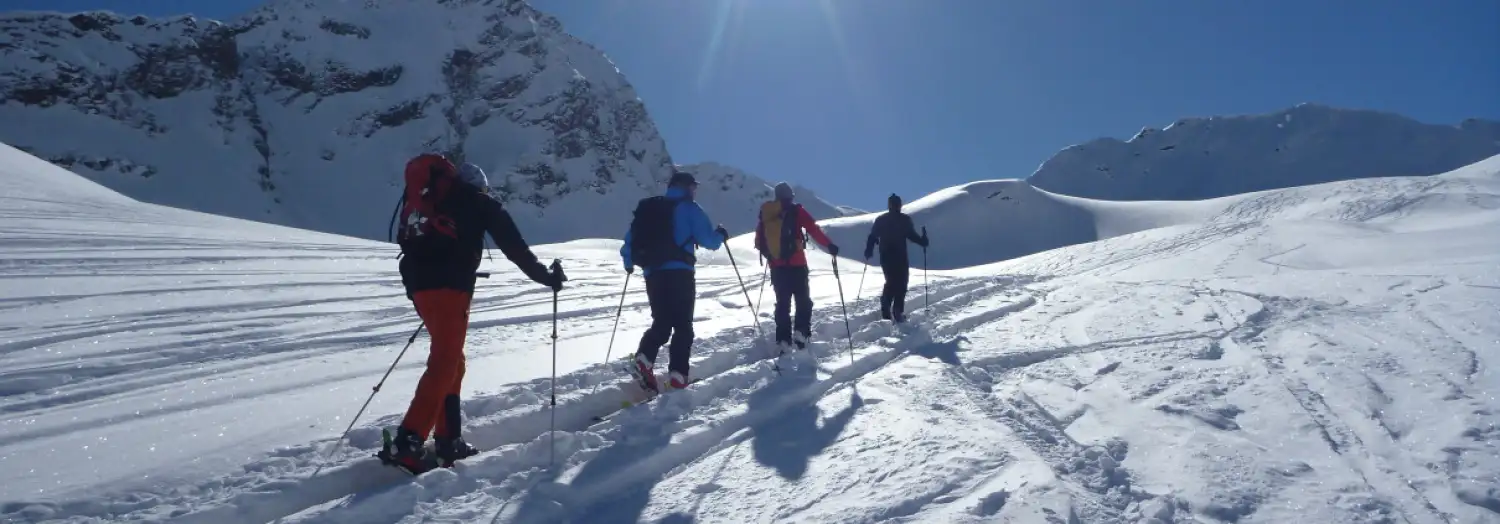 Skiclub Skitour im Schnee