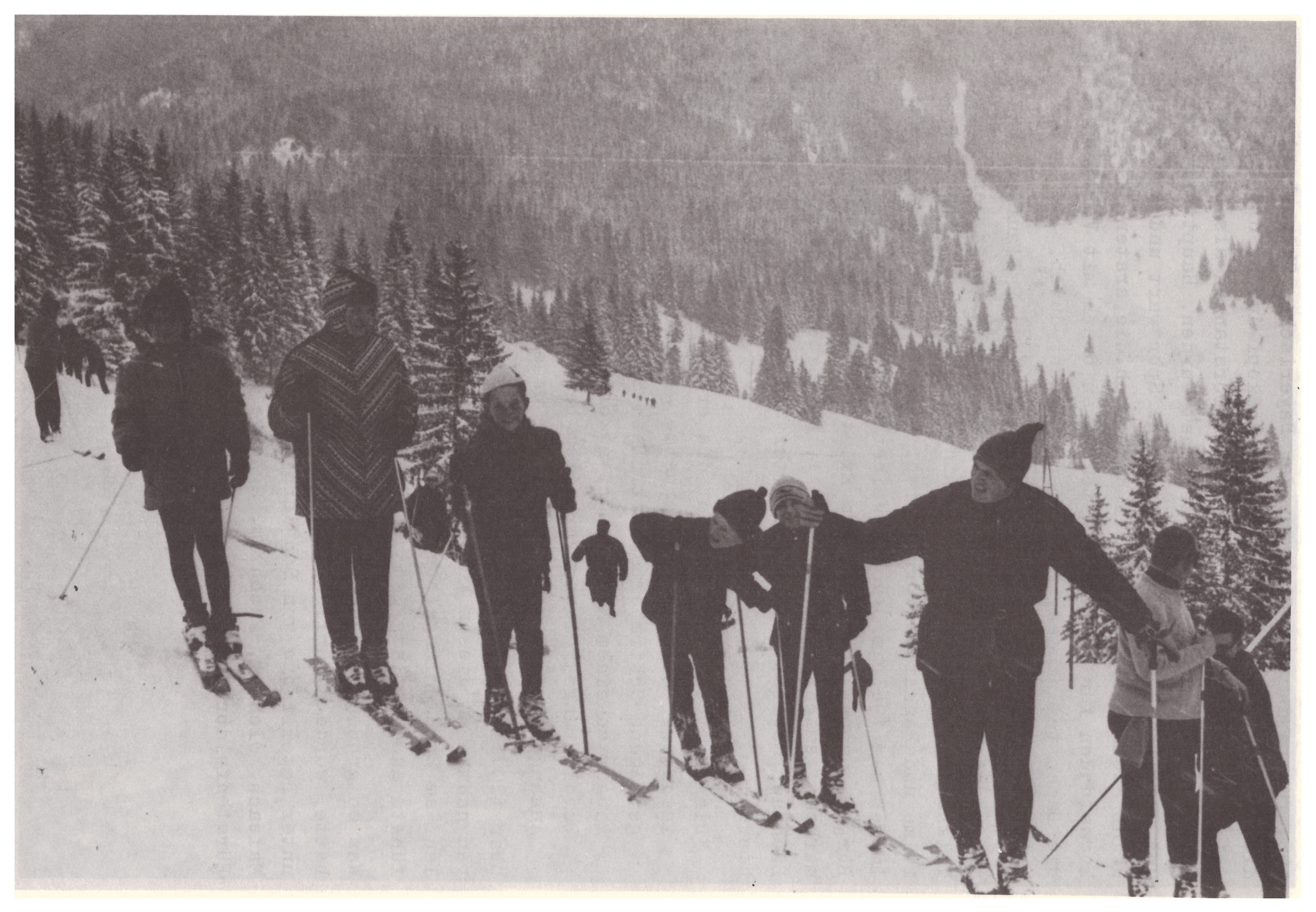 Skischüler in der Skischule des Skiclubs 